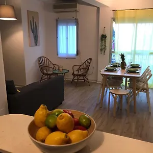 Apartamento Cactus 2 Bedroom On Calle San Miguel Minutes From The By Namaste Elite, Torremolinos